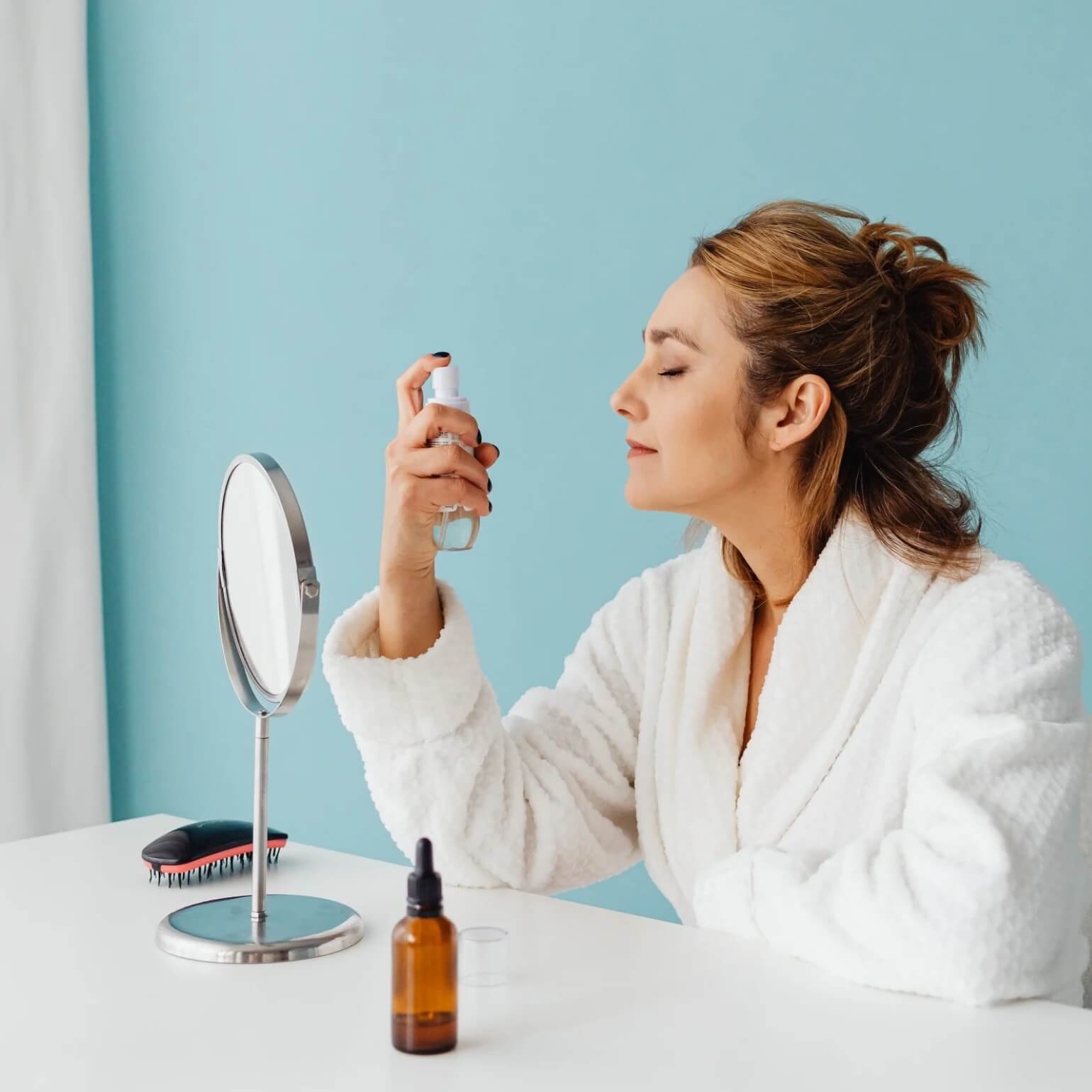 Virágvizek aromavizek hidrolátumok Arcszérum és hidratáló krém alá